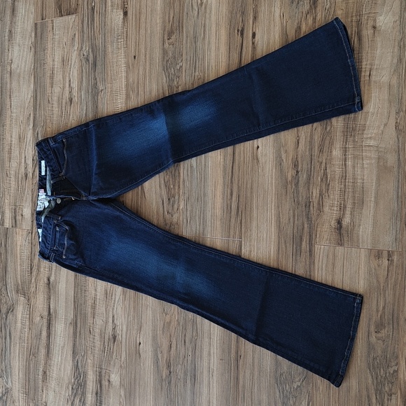 Like New Lucky Brand Lolita Boot Cut Jeans - Picture 3 of 5